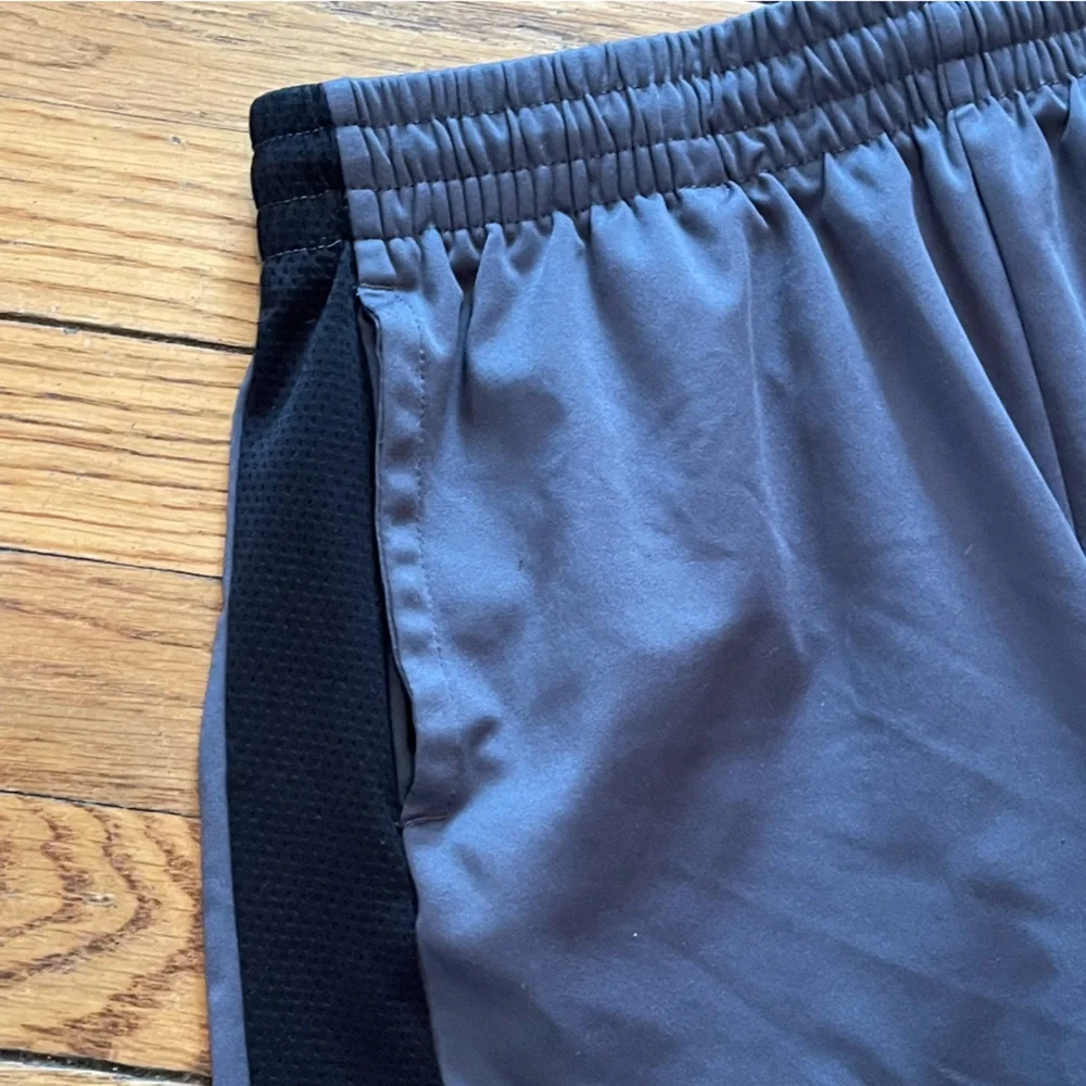 tek gear Gray and Black Men's Athletic Shorts